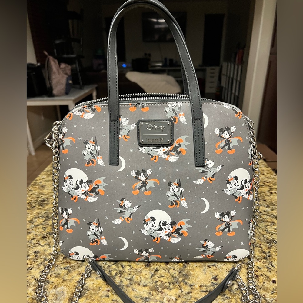 NWOT Loungefly Halloween Minnie Crossbody